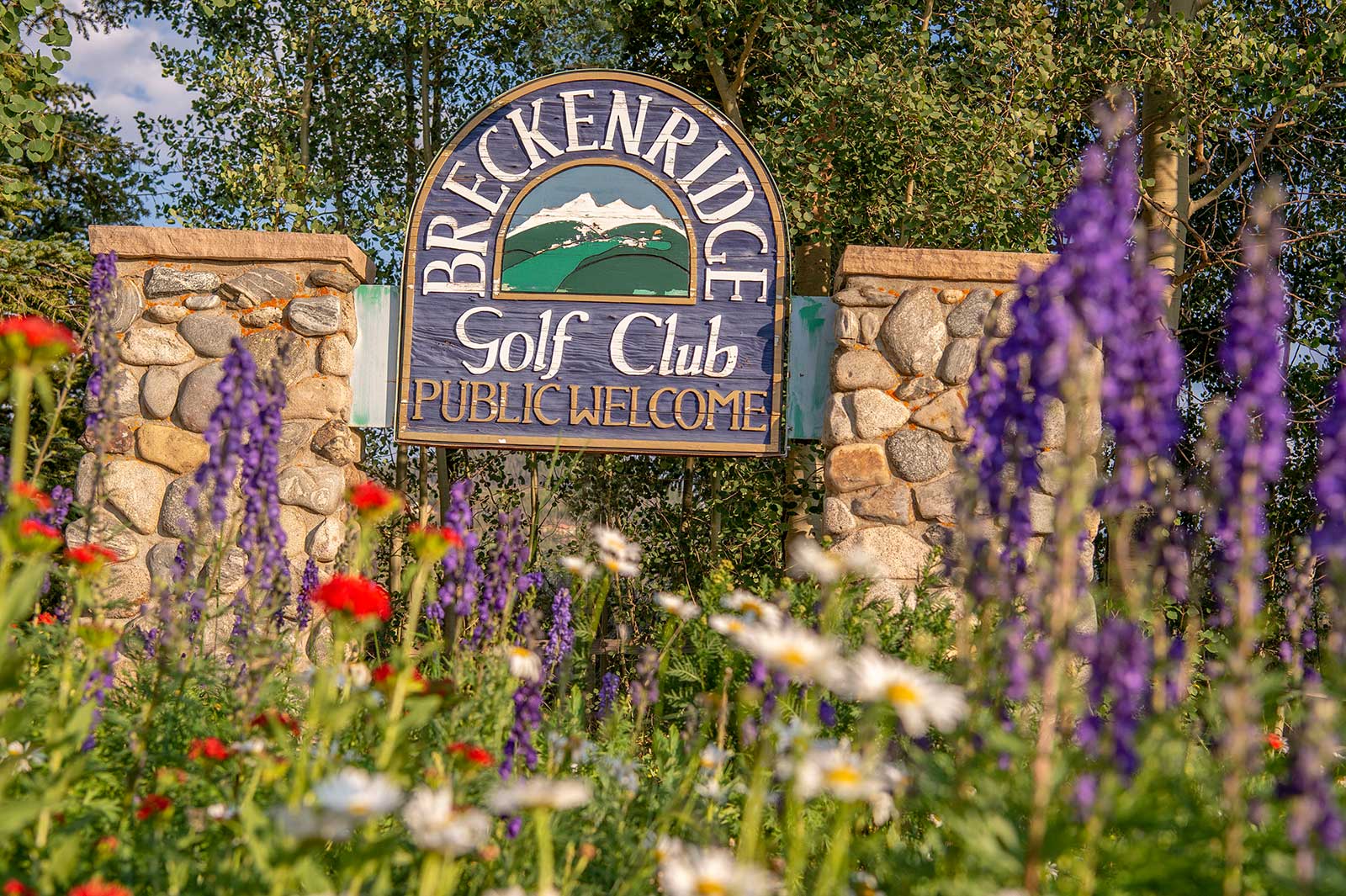 Breckenridge Golf Club Sign 2